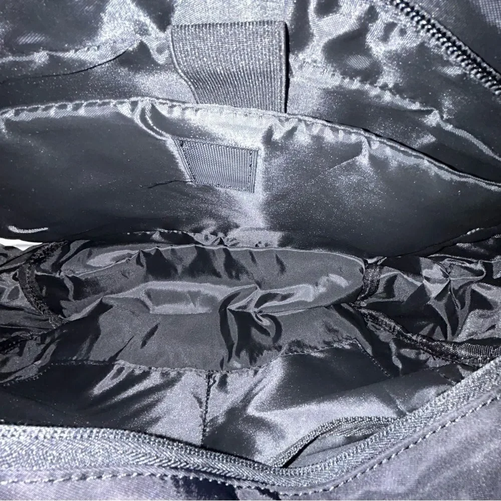 New, Oiwas Messenger Crossbody Bag